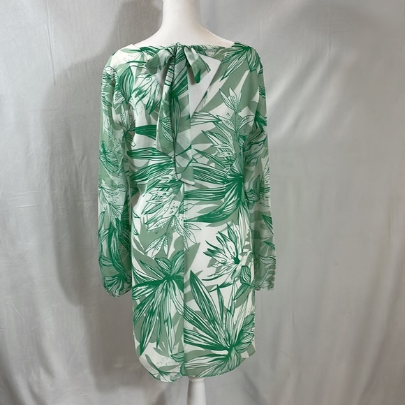 BCBG Dress Size XS Green and White Floral Print - Picture 3 of 11